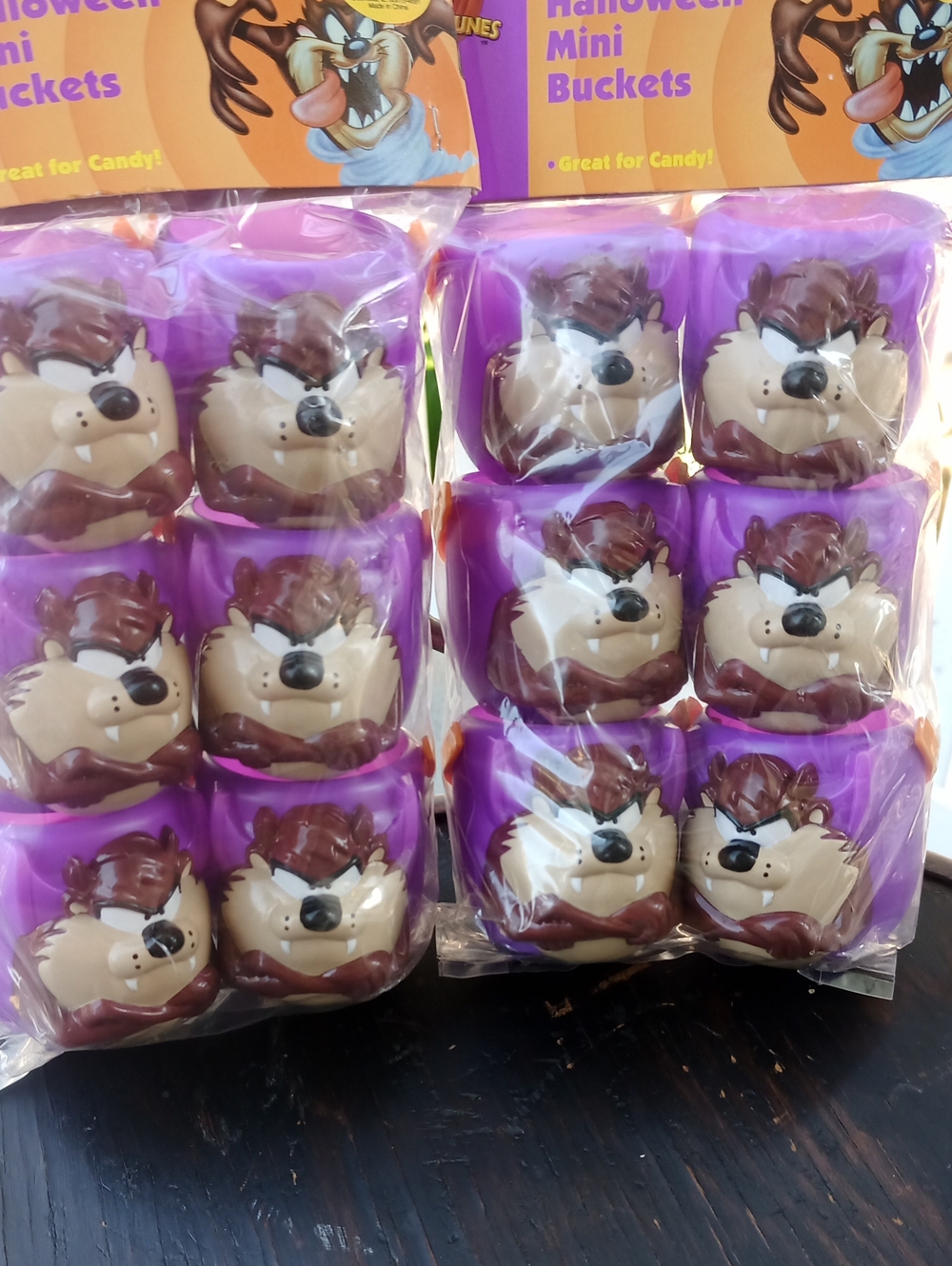 Vintage Looney Tunes Tasmanian Devil Mini Candy Buckets Warner Brothers